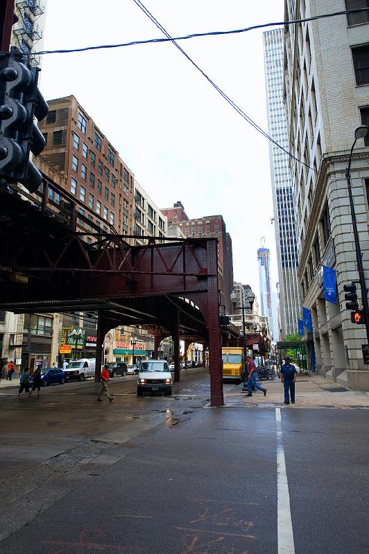 07212008_122316 D3 P srgb.jpg - Elevated train, Loop area, Chicago